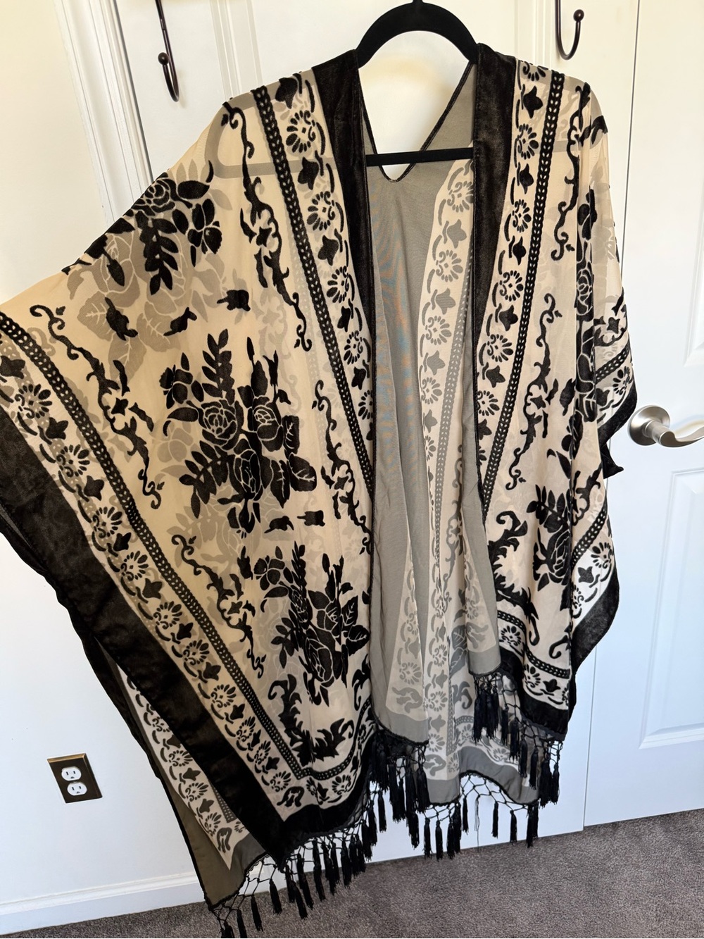 Boho Black and Cream Floral Kimono